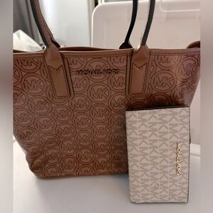 MK small tote w/ matching wallet
